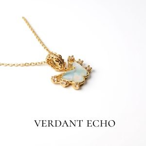 Artificial crystal butterfly necklace-2